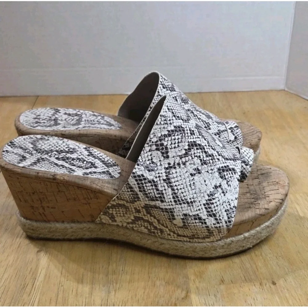 Donald J Pliner Janet Snakeskin Platform Slide Womens Shoes Wedge Size 7M